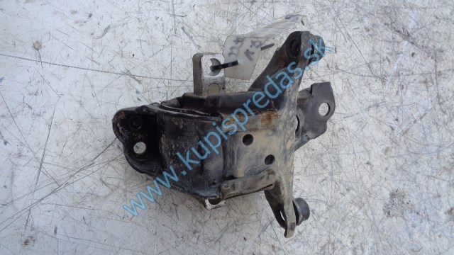 ľavý držiak na prevodovku na vw volkswagen polo 1,2htp, 6Q0199555